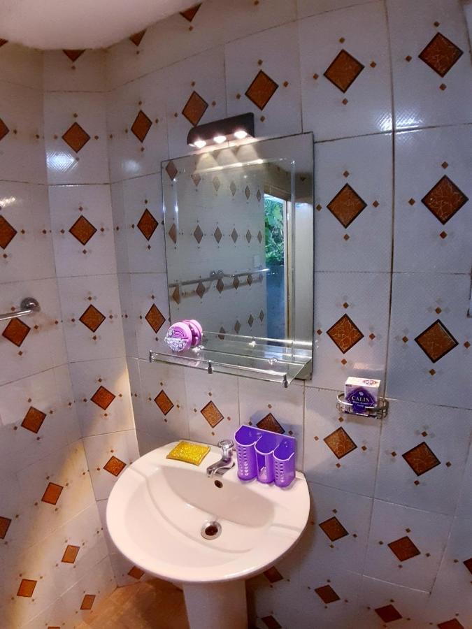 Mutu Villa Диквела Екстериор снимка
