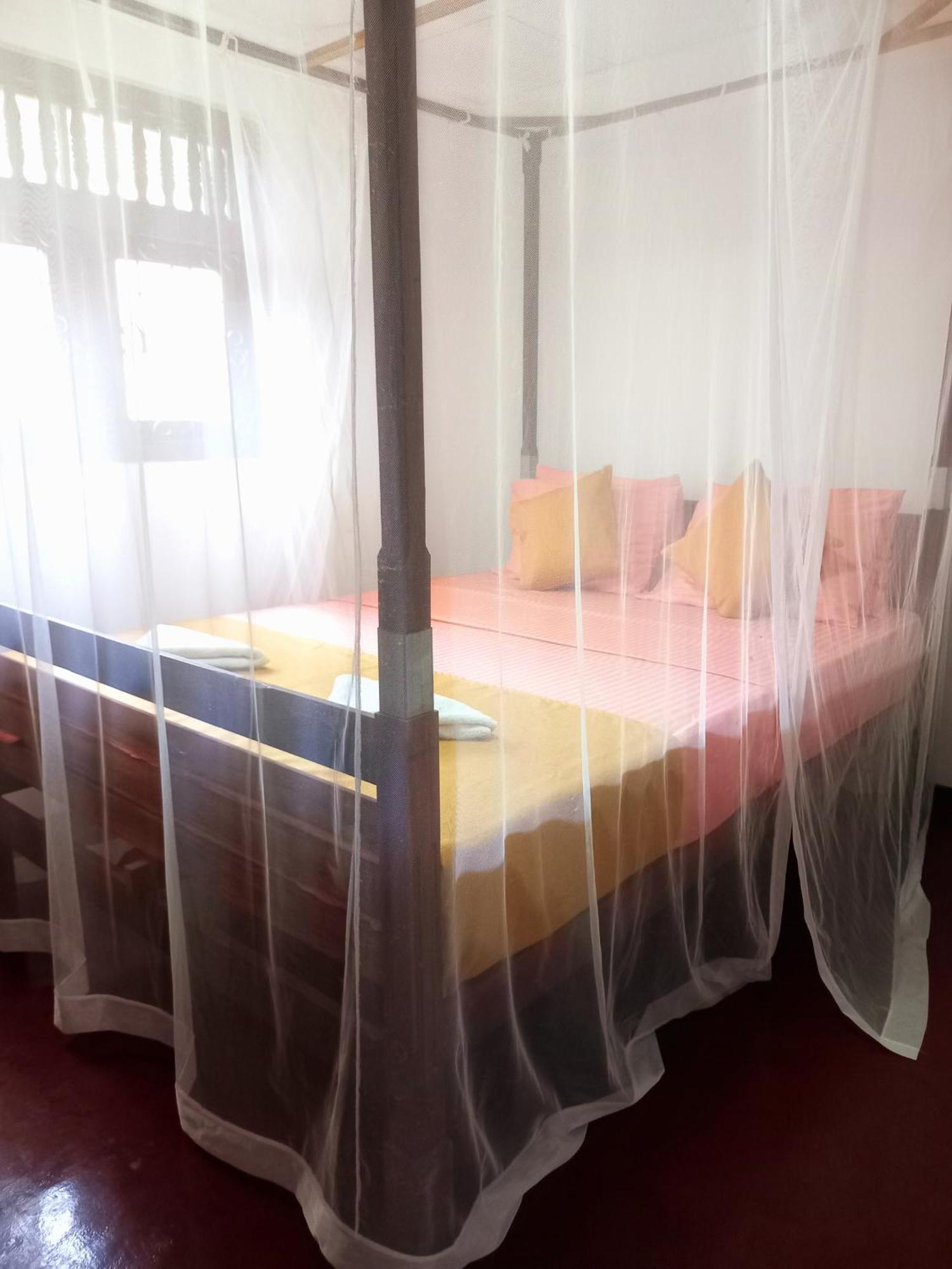 Mutu Villa Диквела Екстериор снимка